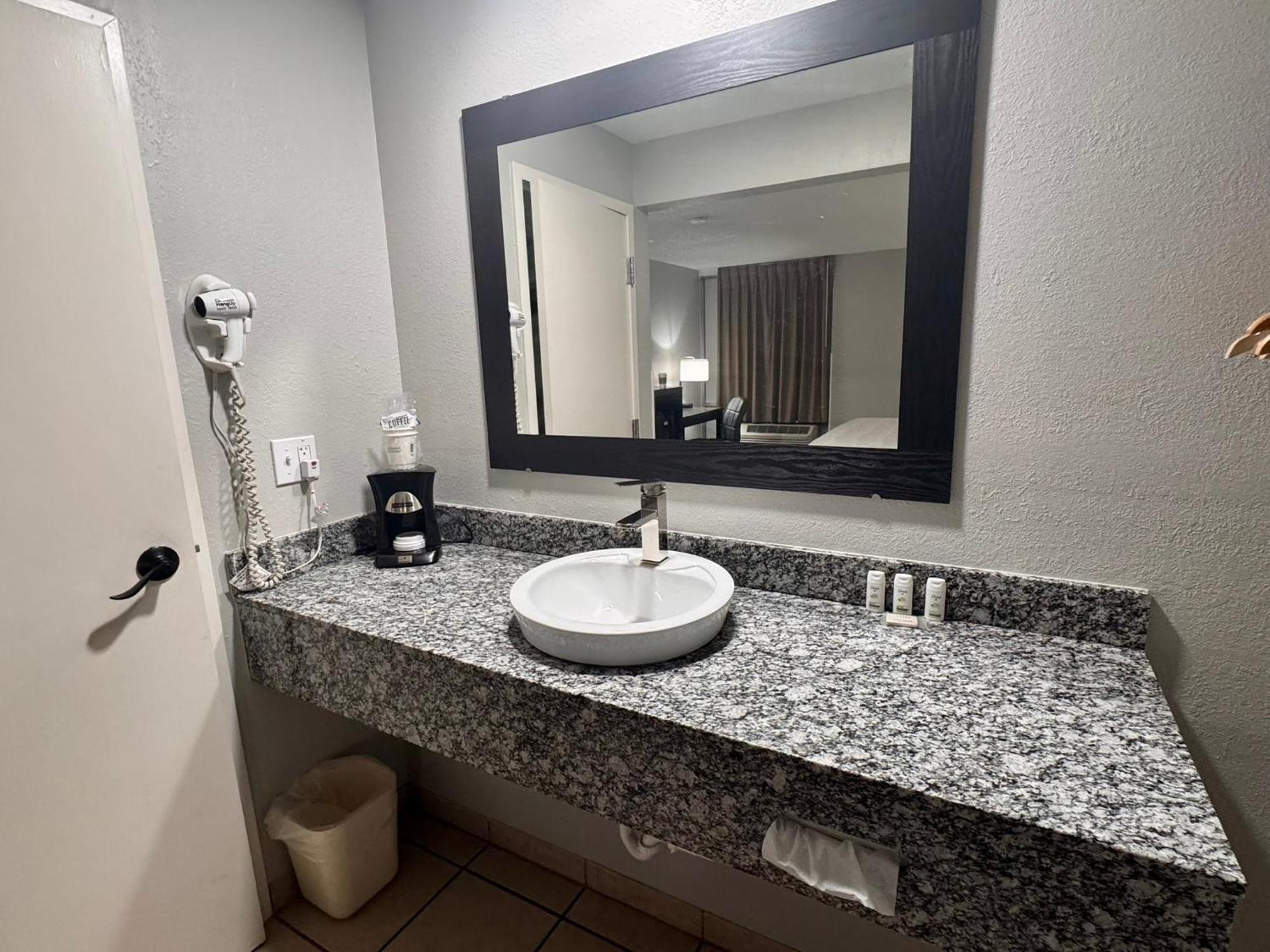 Baymont By Wyndham Great Falls City Center Εξωτερικό φωτογραφία