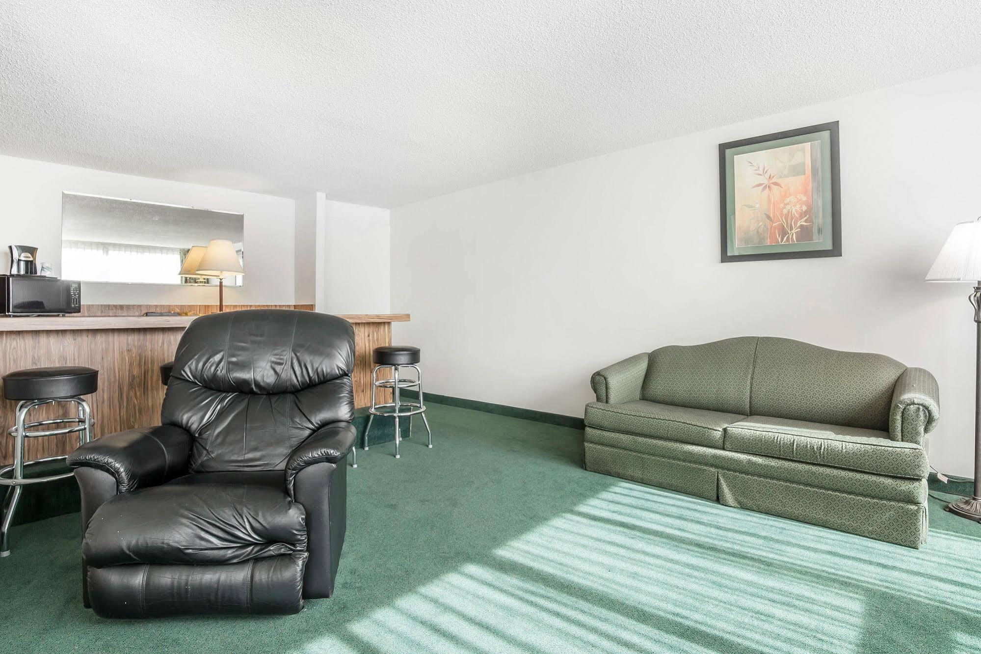 Baymont By Wyndham Great Falls City Center Εξωτερικό φωτογραφία