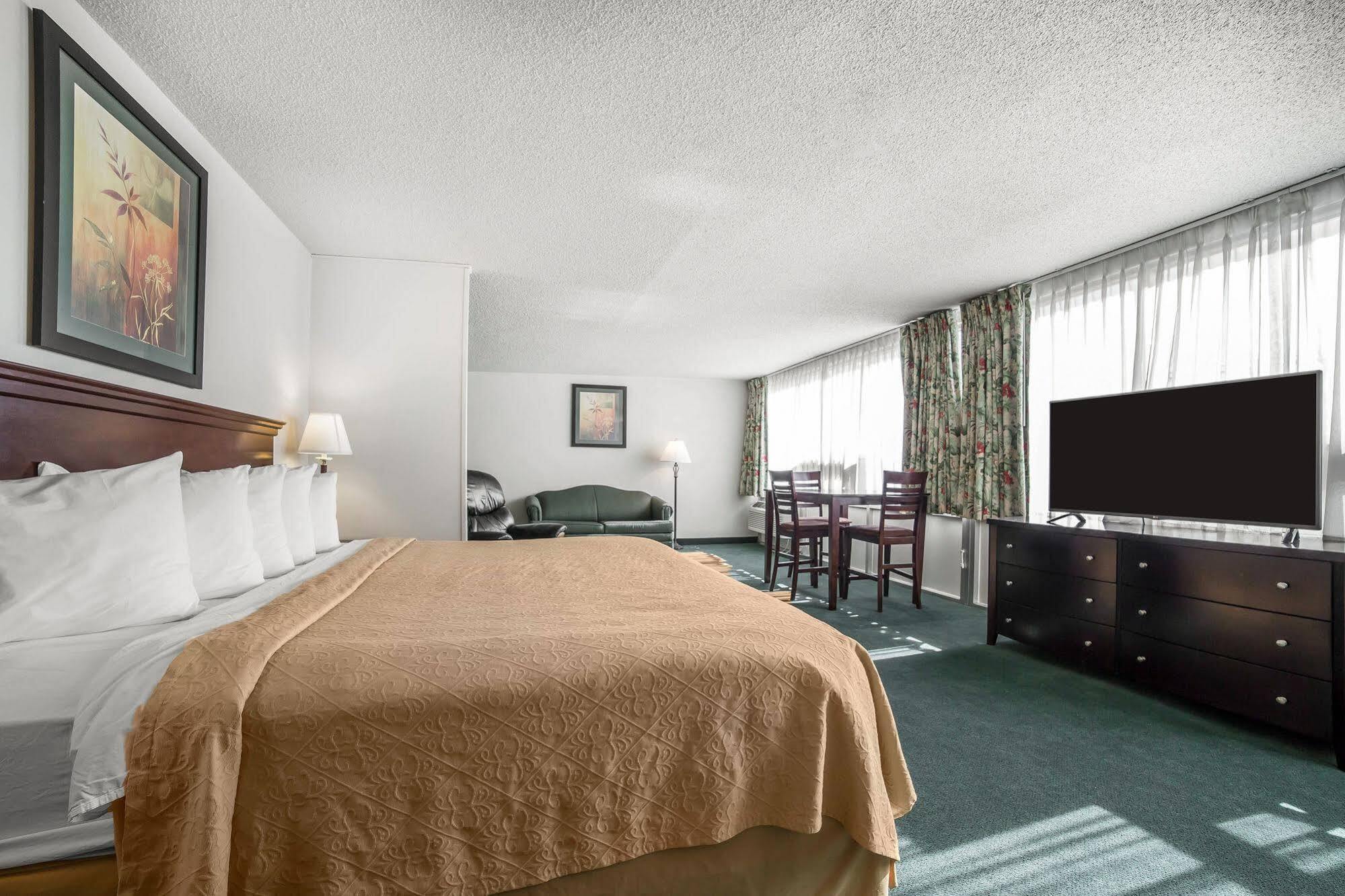 Baymont By Wyndham Great Falls City Center Εξωτερικό φωτογραφία