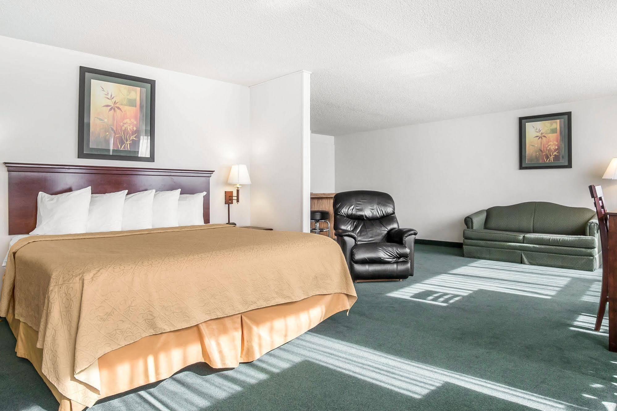 Baymont By Wyndham Great Falls City Center Εξωτερικό φωτογραφία